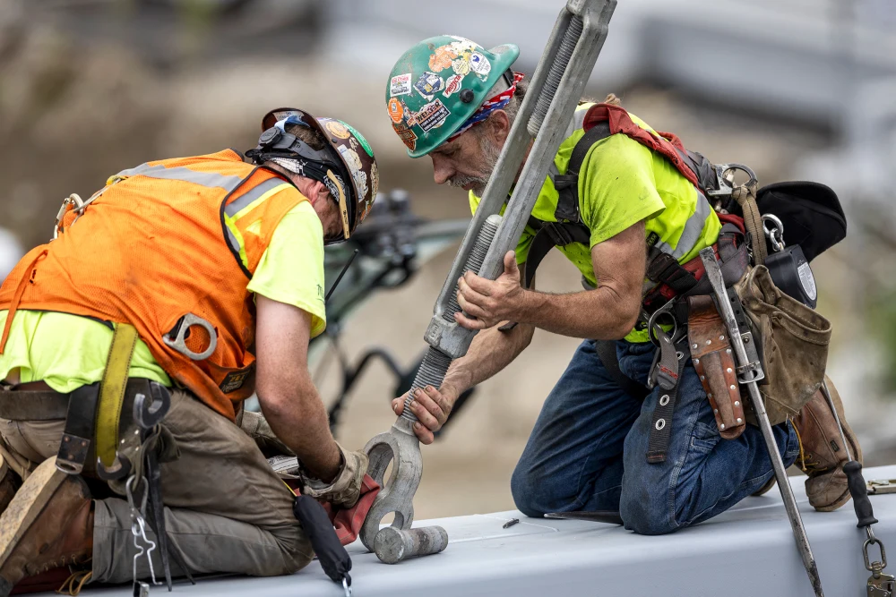 August75 Blue Collar Workforce